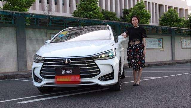 比亚迪果然听话了! 全车使用中文彻底放弃字母标, 宝骏真的危险了