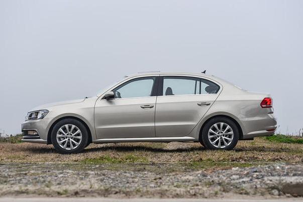 口碑好油耗低！这几款车型不能错过，每公里最低3毛钱！