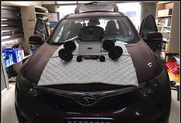 合理有效地提高车内听音品质 东南DX7改装音响四门隔音