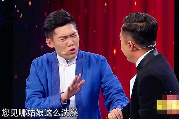 《笑礼相迎》第一季:终章,的主持人亮相舞台,李丁:比较失败.!