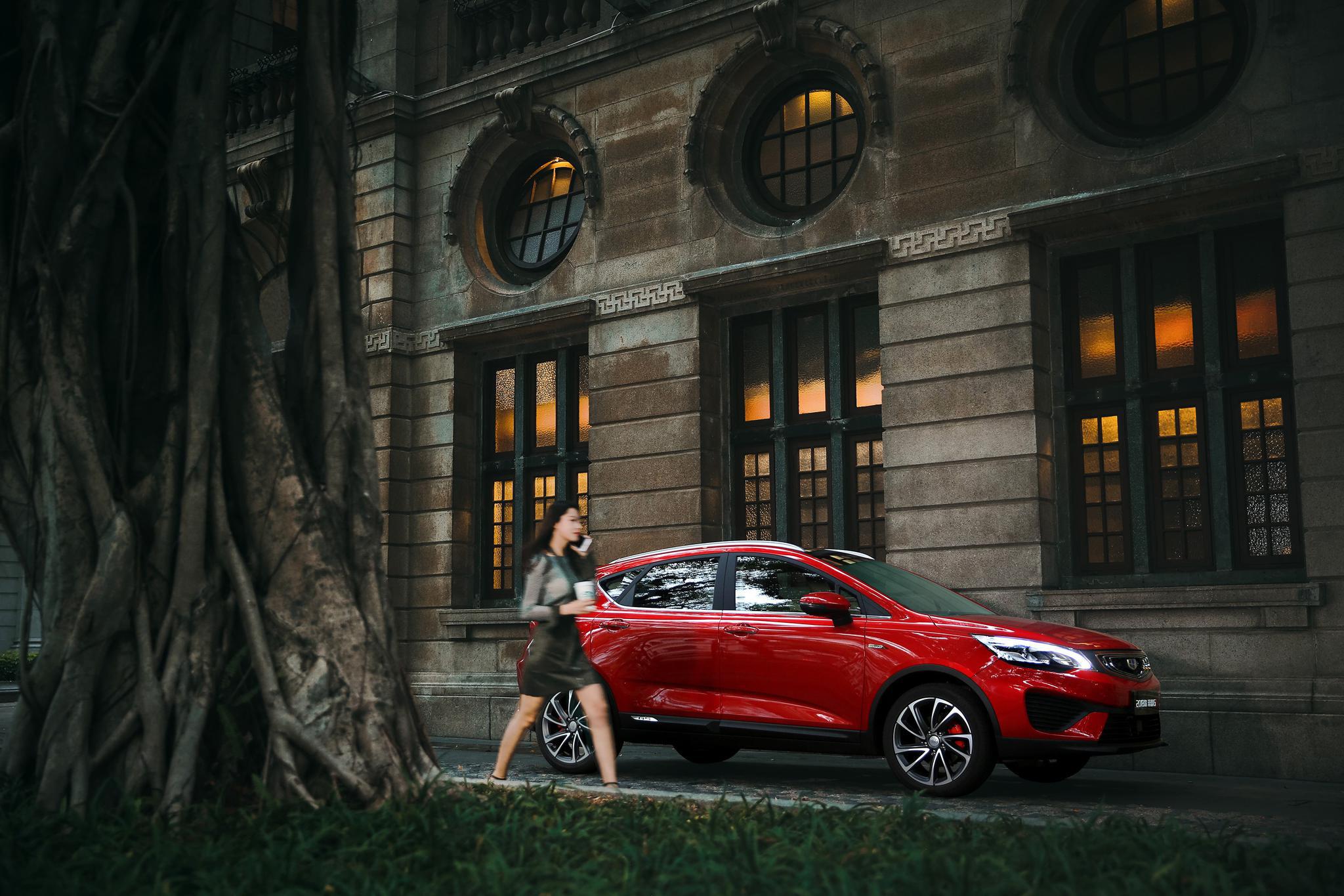 更硬朗更具张力，吉利2018款帝豪GS官图首曝光！