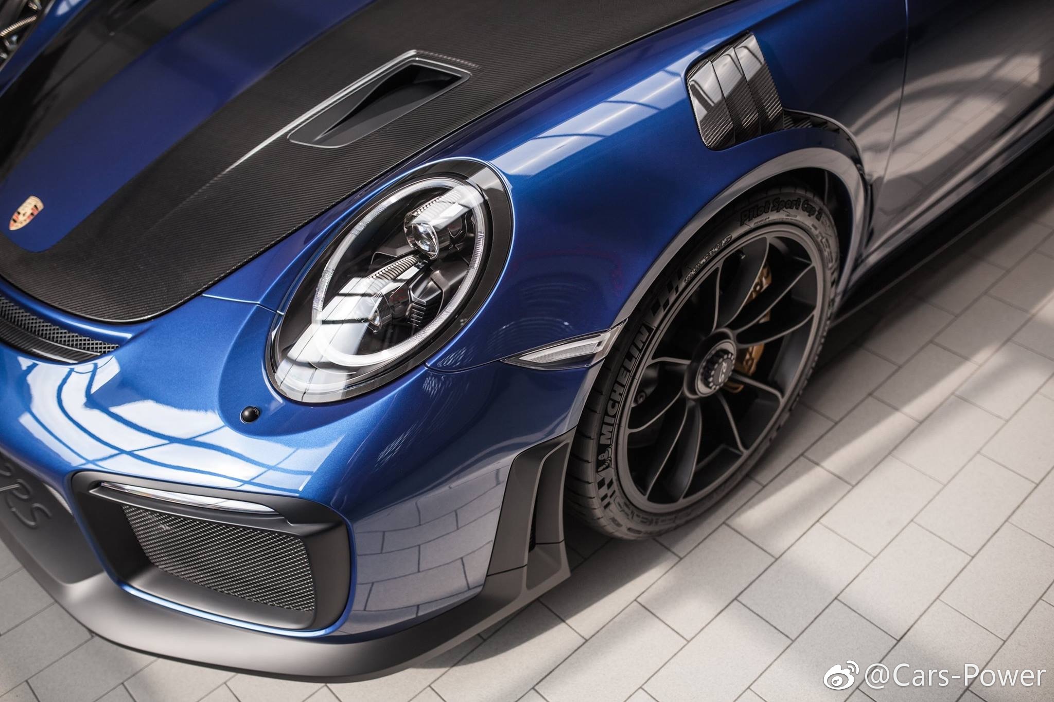 保时捷911 991.2 GT2RS