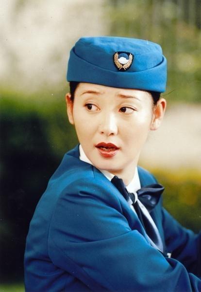 51岁徐帆养女曝光,隐藏了整整13年,网友:和冯小刚真的太像了