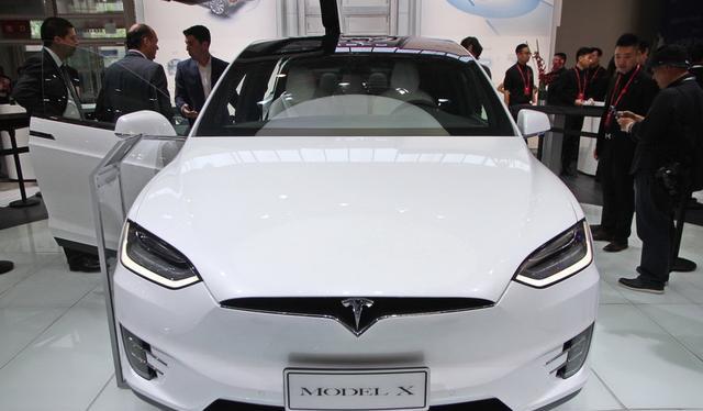 售价百万的车或将迎来国产, 开车不费油, 已有人抢先买了