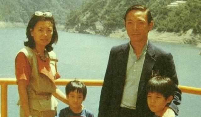 蒋介石家族受一诅咒, 应验在了孙子身上, 死前说一句话, 国人沸腾