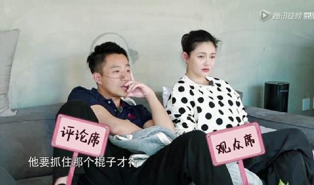 小S到大S家做客，汪小菲脸上的表情暴露了夫妻关系！