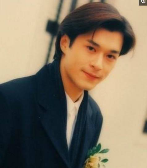 看完古天乐年轻时的照片,你就知道秒杀现在多