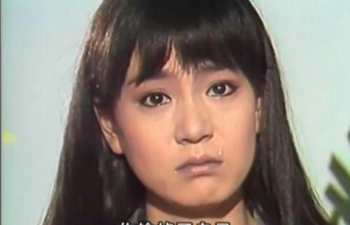 她是琼瑶戏里戏外最悲情的女主角