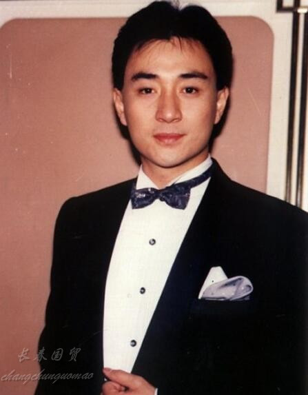 还记得88版《绝代双骄》中的花无缺吗?如今