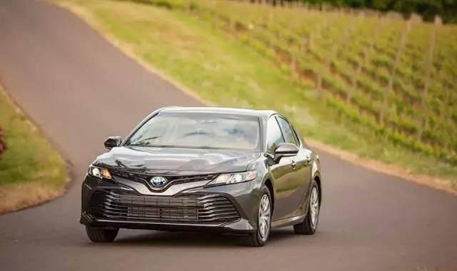 丰田再出新车, 霸气直逼雷克萨斯, 仅售20万、迈腾雅阁都紧张了!