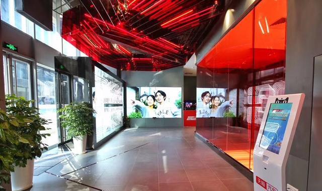 地产商也盯上天猫汽车自动贩卖机 逛街时顺便“刷脸”买辆车？