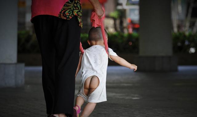 孩子一岁半踮脚走路,怀疑脑瘫多方求助,医生说