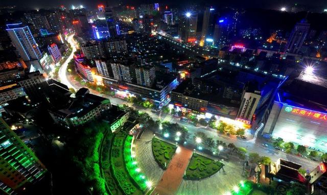 十堰城区人口_十堰城区图片(3)