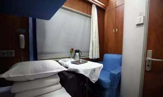 火车高级软卧图片