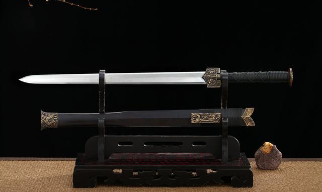 锋芒毕露!大汉剑重现冷兵器王者之姿