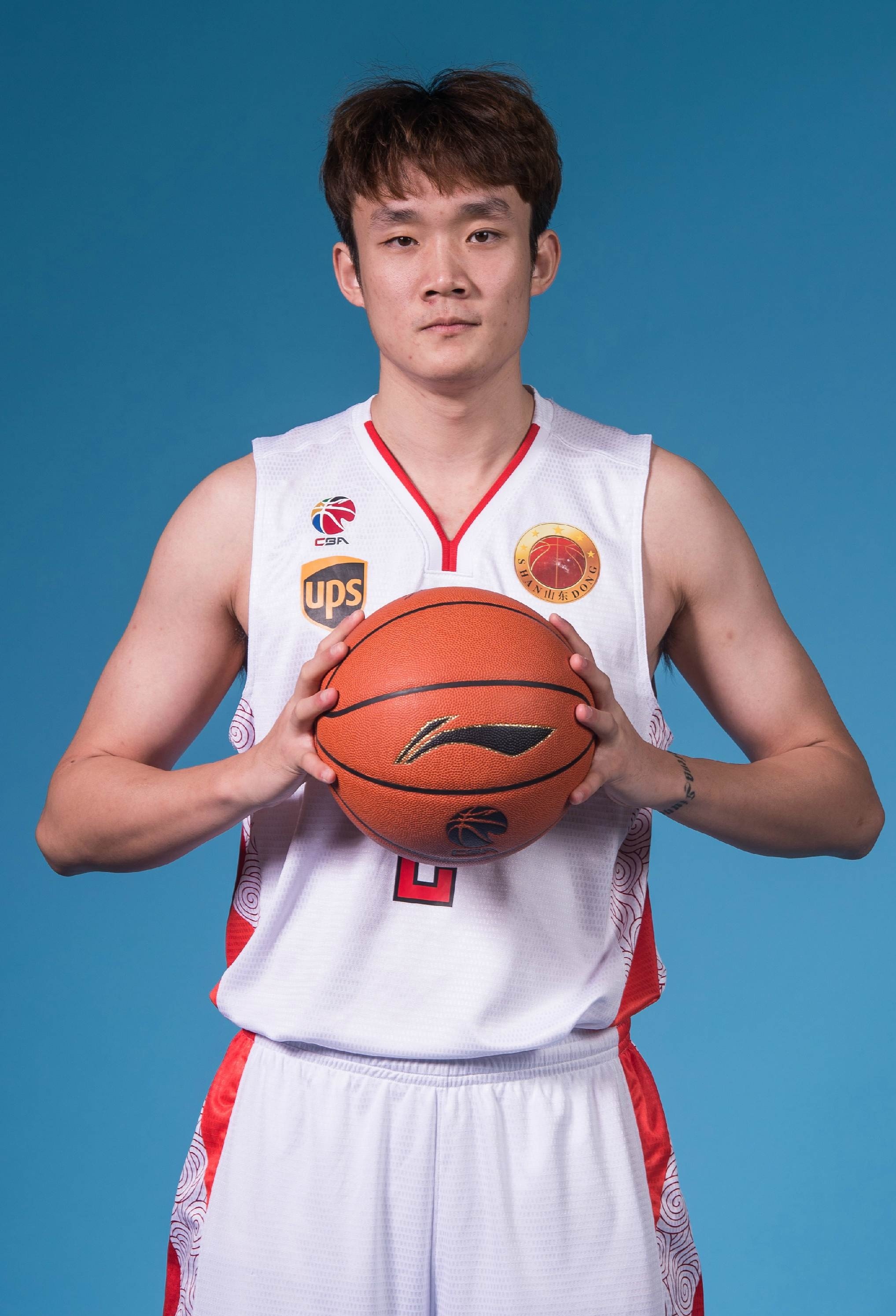 山东高速篮球俱乐部公告丁彦雨航加盟NBA事项，看看网友们怎么说