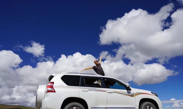 成都包车去拉萨需要多少天、多少钱？