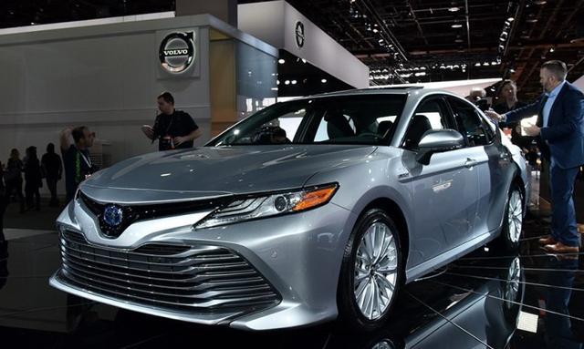 外观造型升级，全新丰田凯美瑞新推两款性能套件车型！