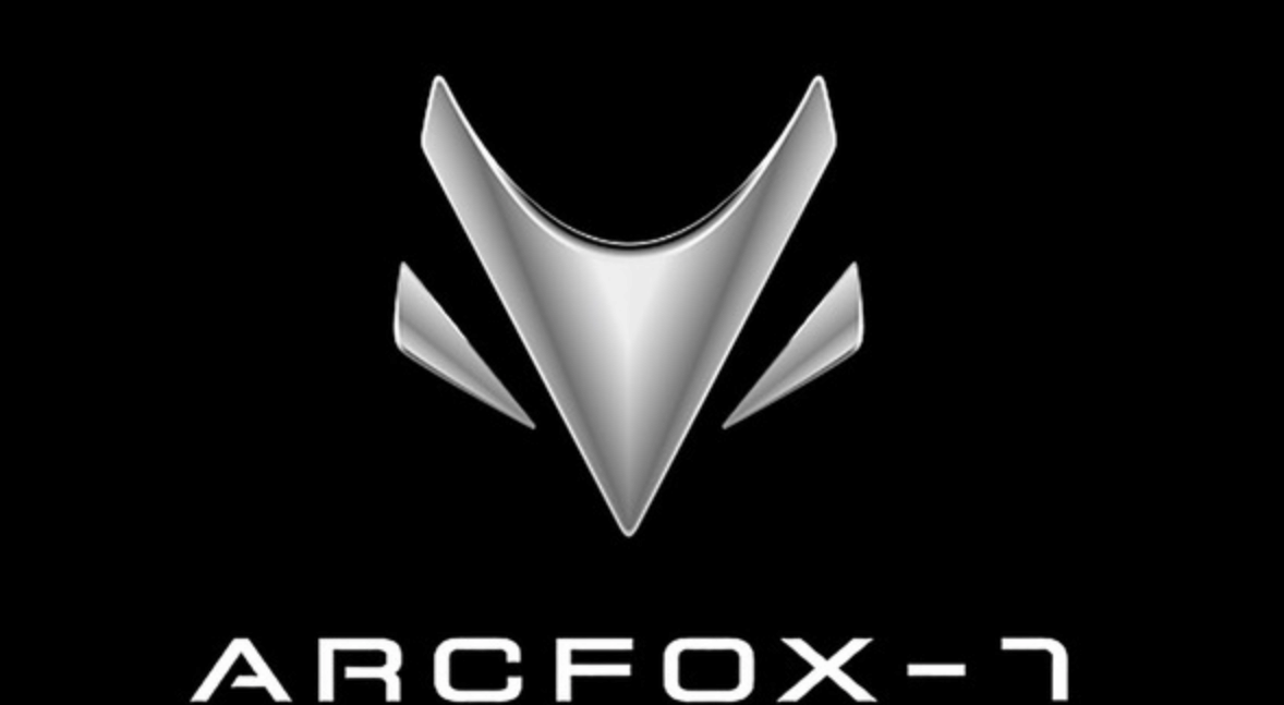 车标可算是国内最好看之一, 可北汽硬是没玩起来