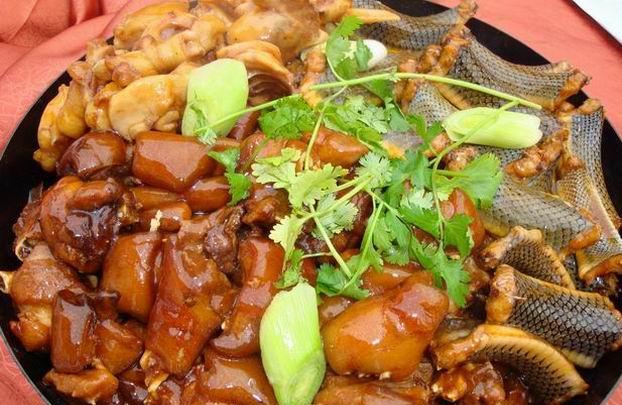 俗称“龙虎斗”的龙虎凤烩你们有几个人吃过?