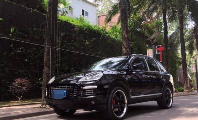 25万买啥汉兰达买这款, 不但面子有了, 跑一次婚车还能给600