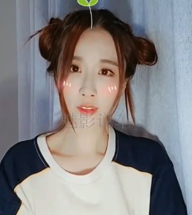 本以为轩子巨2兔的丸子头很萌,直到看见双马尾,网友:妙啊