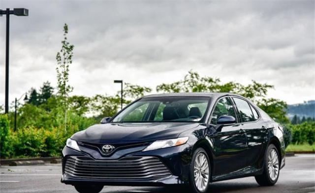 全新凯美瑞主打安全, 配备16个安全气囊, 这难道就安全吗?