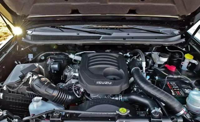 “国产版陆巡”，3.0T配四驱越野SUV，仅卖17万，西藏撒野！