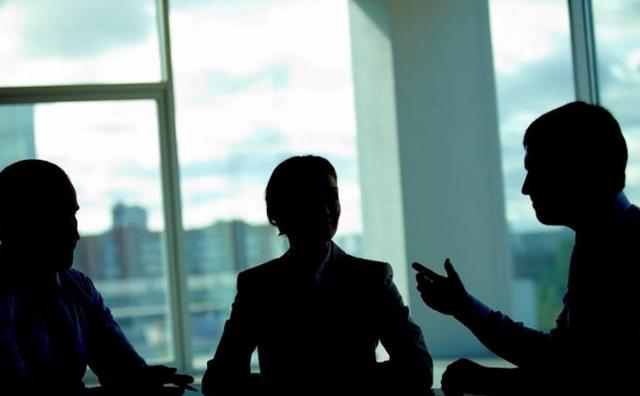 老板好心帮员工存钱,年底还给分红,员工却集