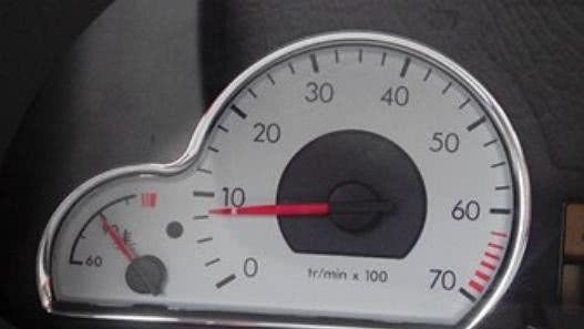 汽车怠速一小时,消耗多少汽油?实测结果出炉,