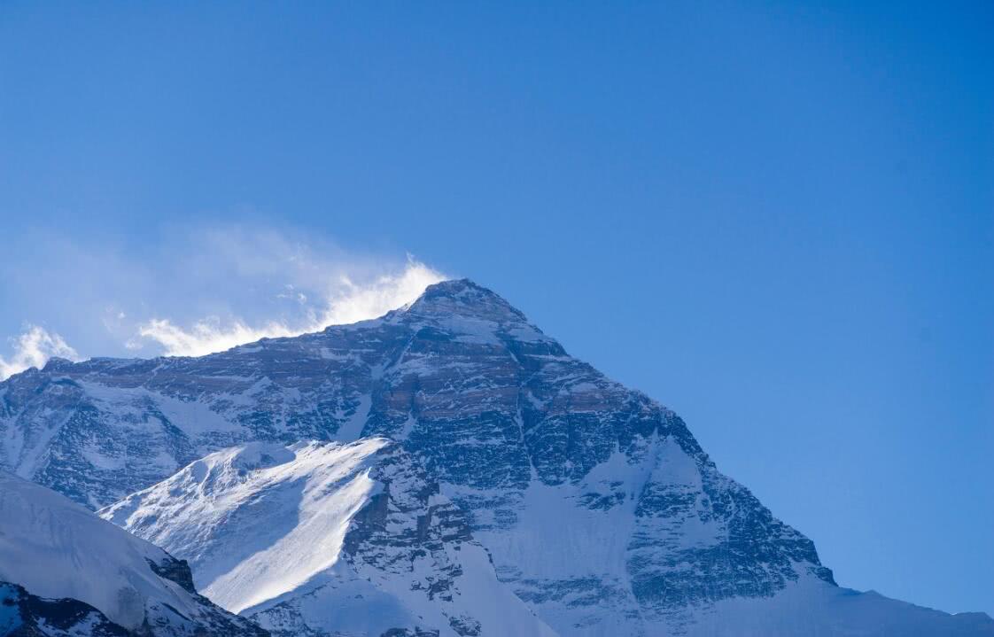 珠穆朗玛峰其实并不是地球上最高的山