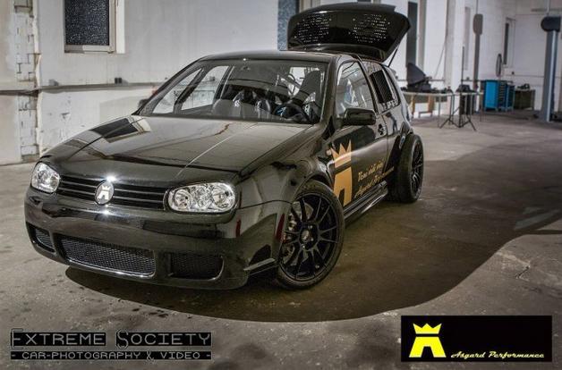 你想象不到的暴力！1500hp后置引擎的改装高尔夫MK4