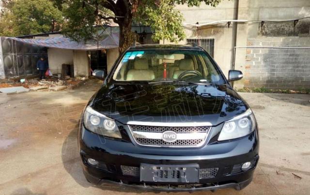 新车花了12万, 现在却只能卖3万, 车主: 国产好车可惜没人识货!