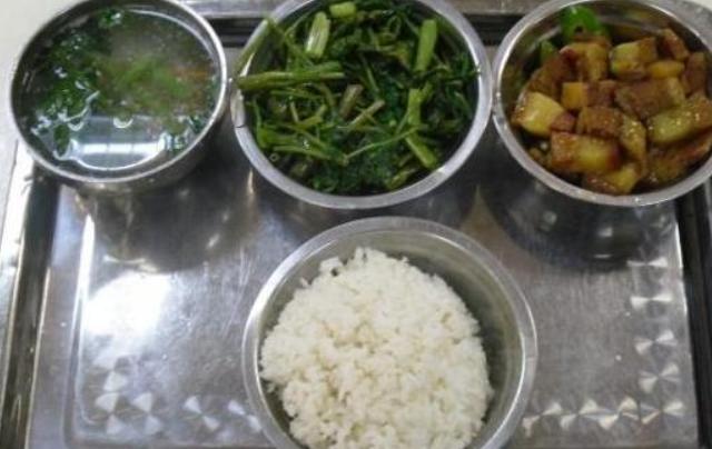 工厂老板都哭了,大批工人都在办手续离职,只因