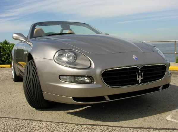 这个品牌曾比保时捷还牛 如今出货量暴跌70%！