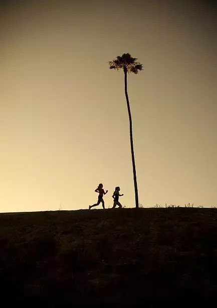 维方式决定行为,行为决定习惯,习惯决定性格,性
