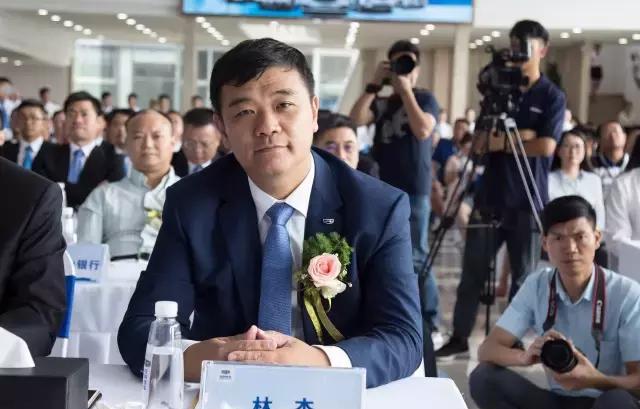 疯狂的吉利：西南18家店联合开业，不怕打架吗？