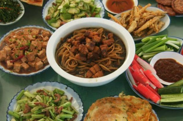 老公做的午饭,我发朋友圈炫耀,十分钟后闺蜜们都来家抢着吃!