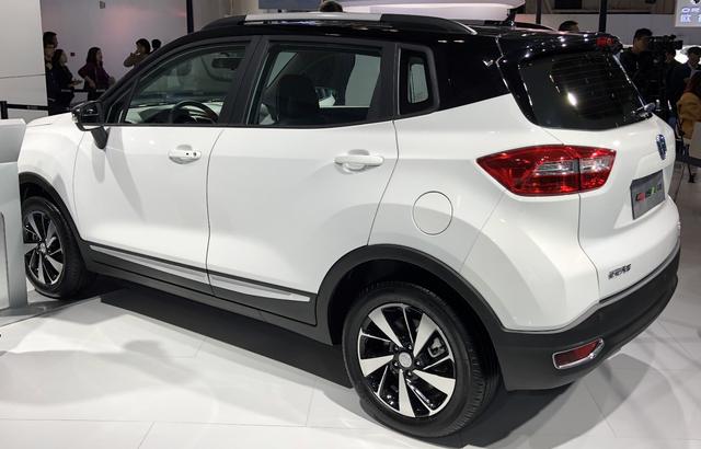 关注1116:让北汽感觉到危机的SUV 长安CS15 EV400