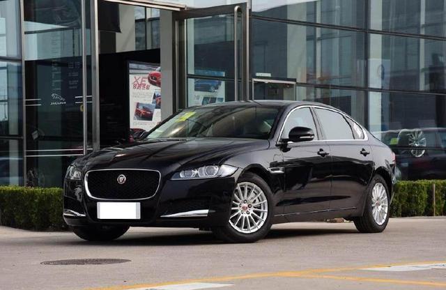 品牌比奥迪高端，轴距3米1，因尾部多了两个汉字，降10万却卖不动