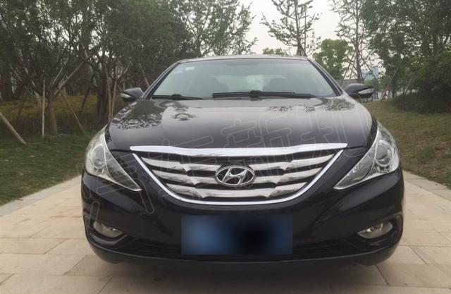 新车落地20万, 现在仅7万, 外形很有前瞻性, 再开几年也不过时