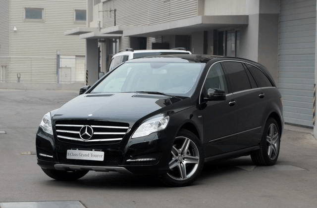 品牌比奥迪豪华, 全球最快MPV, 为何百万格调仅60万却停产?