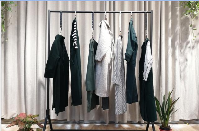 走进广州十三行服装批发市场