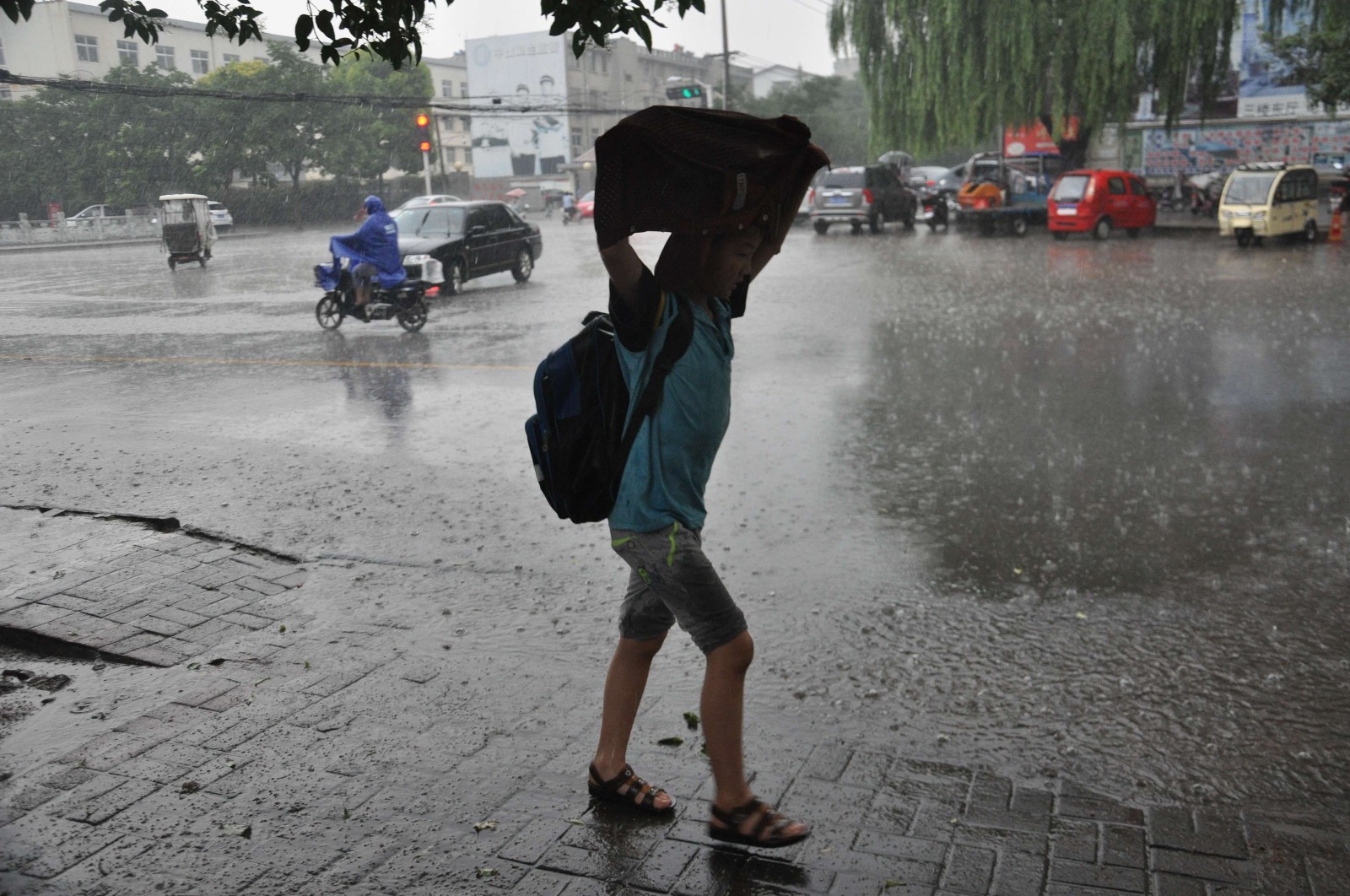 台风消息:摩羯深入河南安徽掀起大暴雨 集中在今天夜里到15日