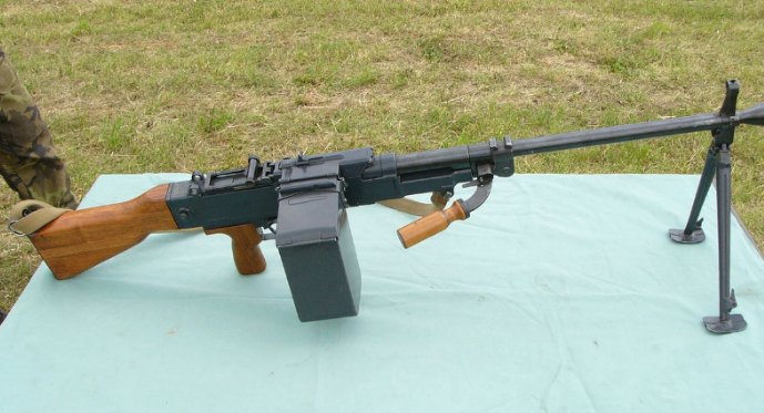捷克造的三梃最知名的机枪,一款是捷克被德国