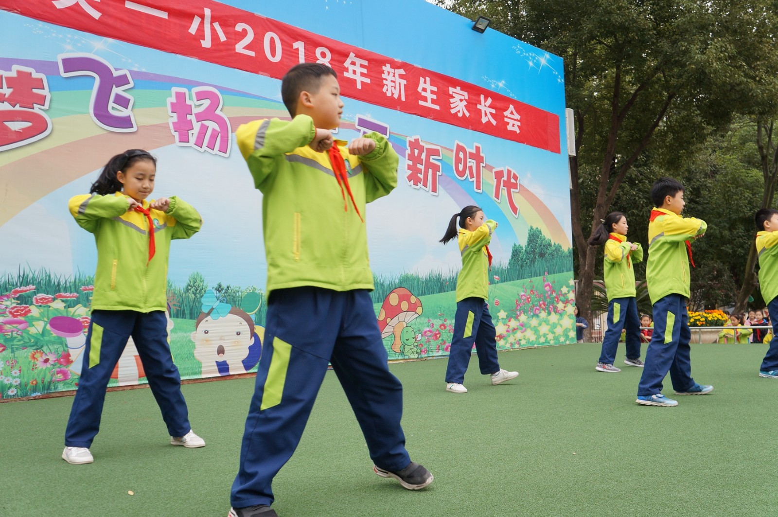 市民给娃看病钱包丢失,小学生通过水卡锁定失