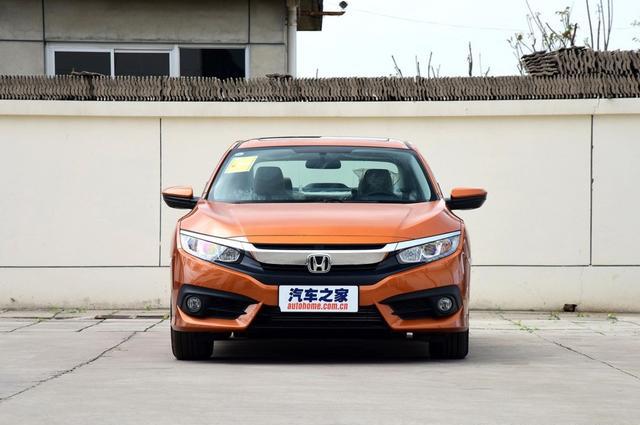 雨天驾驶本田思域 感受隔音、音质 一辆颜值爆棚的车