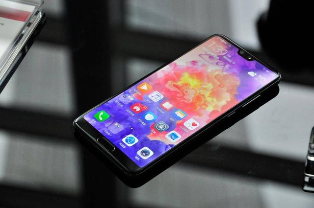 纠结于vivo X21与华为P20 Pro?编辑告诉你该选谁