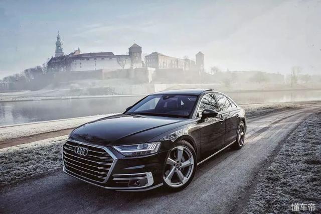 全新一代A8L成奥迪W12绝唱，或许未来的世界不需要大排量…