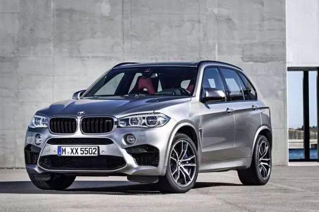 外媒试宝马X7原型车：宝马首款真三排座SUV